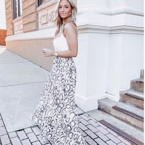 Chicwish Snake Print Chiffon Maxi Skirt - M/L